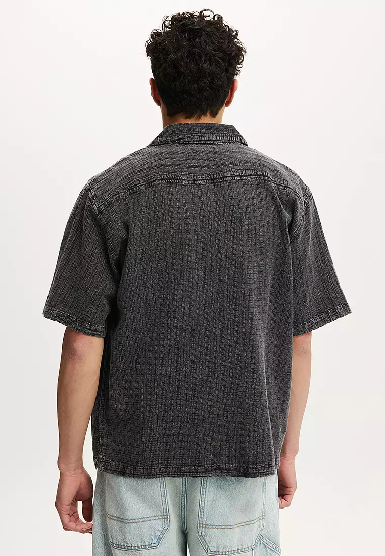 Washed Box Fit Short Sleeve Shirt