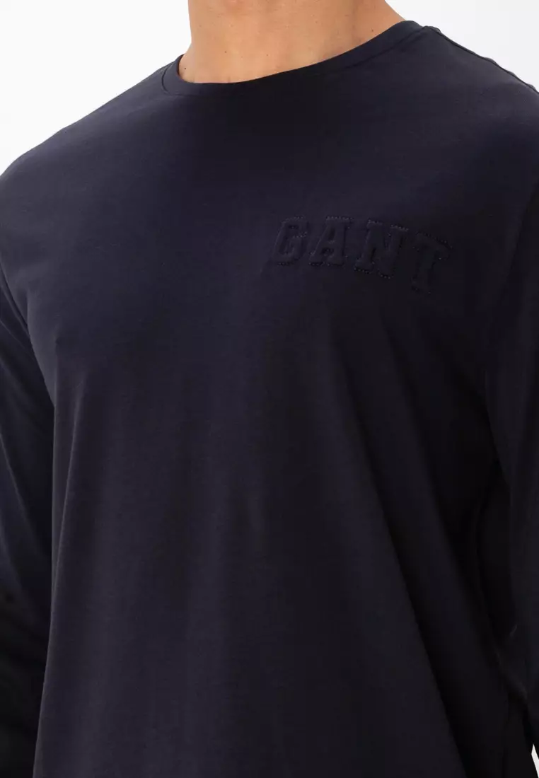 Embossed Long Sleeves T-shirt