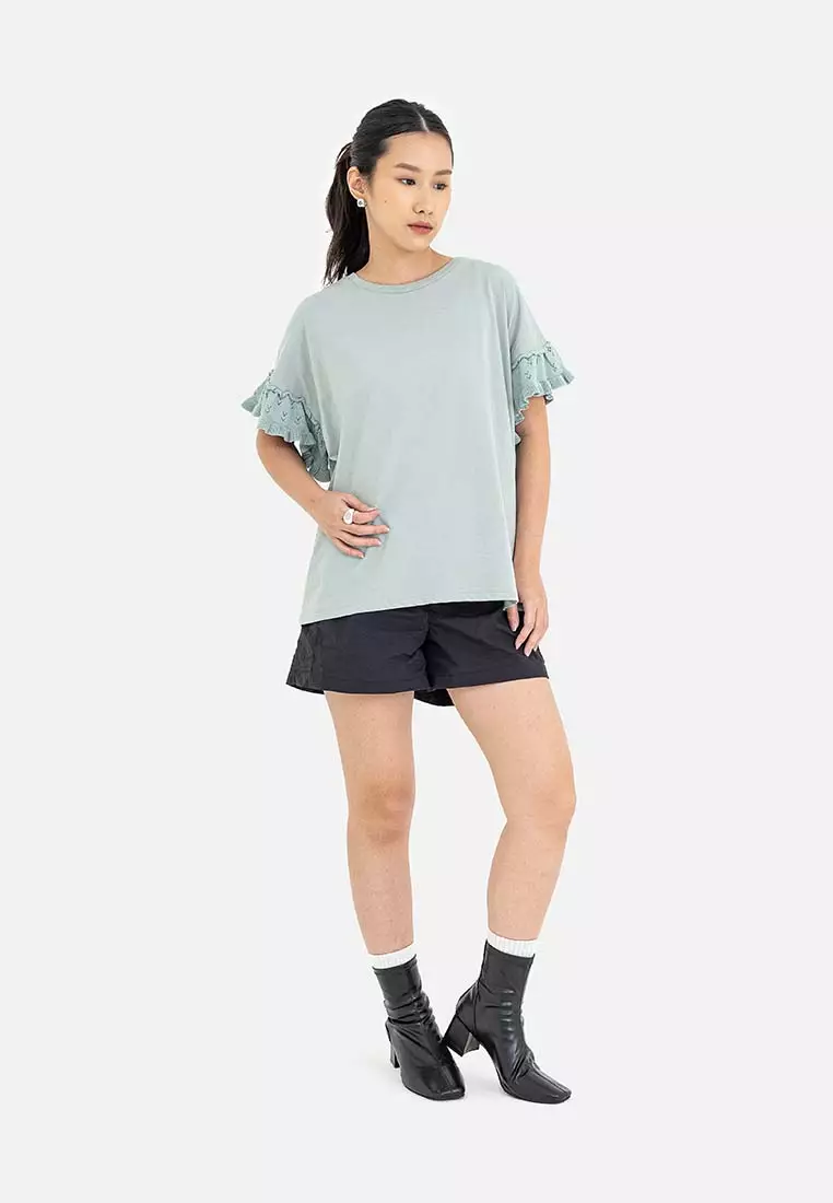 American Holic - Takagi Sleeve Ruffle Pullover