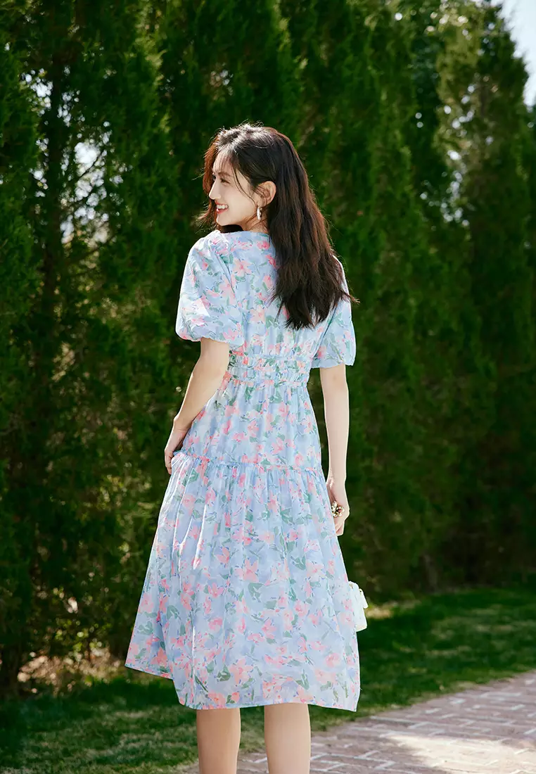 Puff Sleeve Smock-Wasit Floral Midi Dress