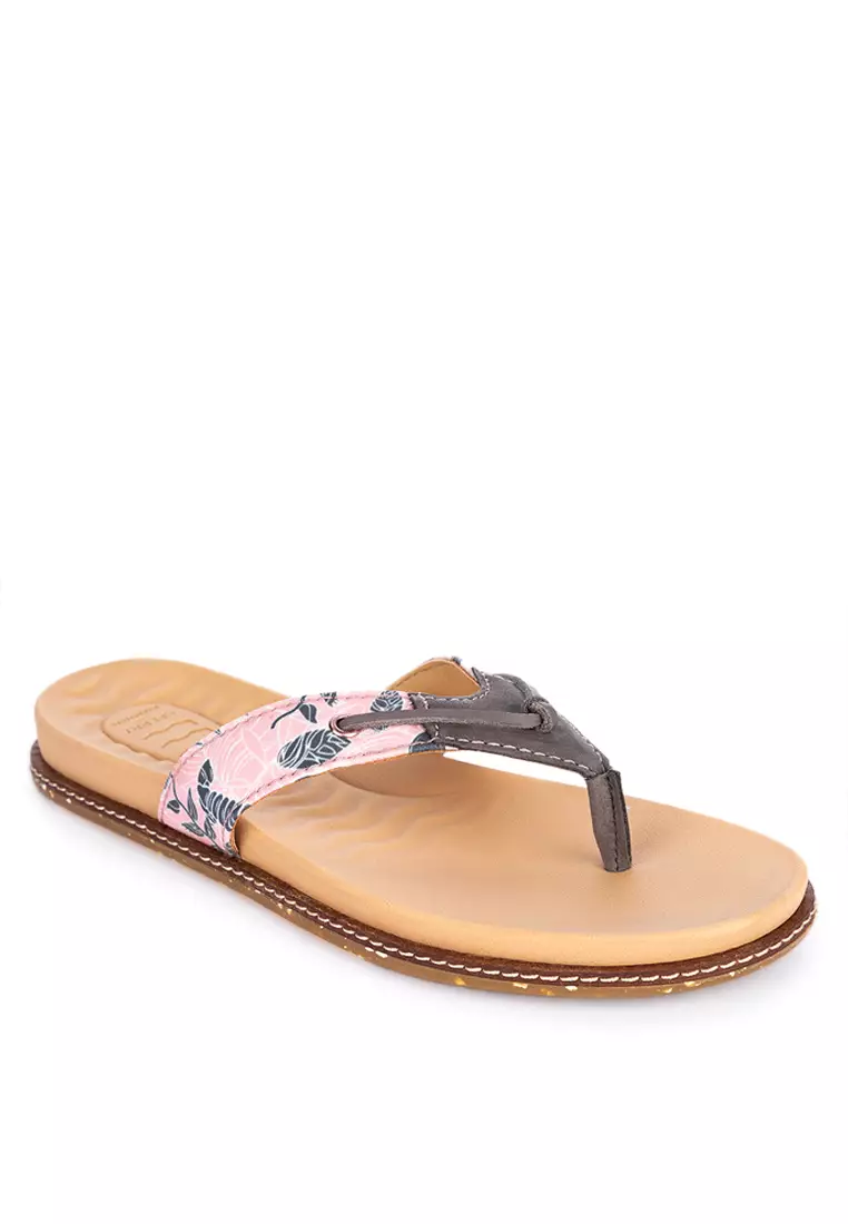 Buy Sperry Women's Waveside PLUSHWAVE Resort Flip Flop Stripe 2024 ...