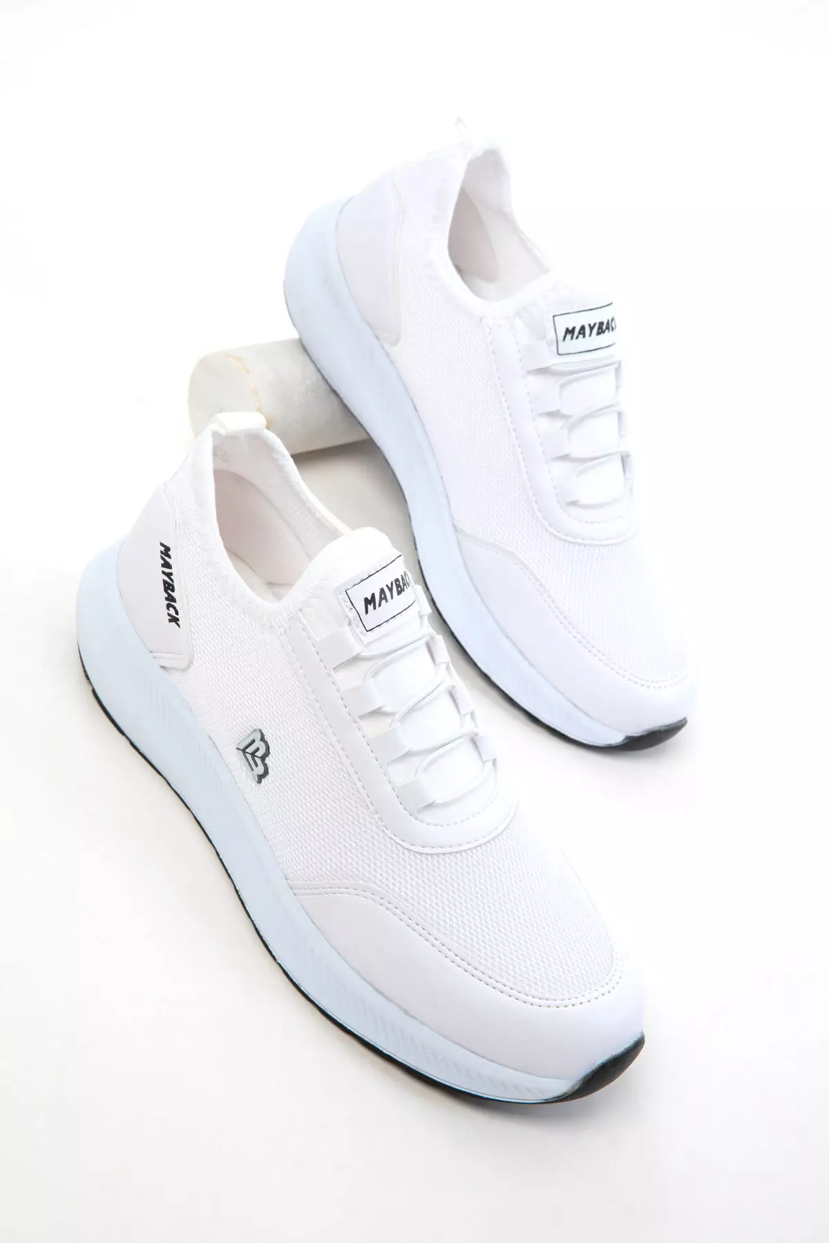 White-Black Women's Sneaker 20779