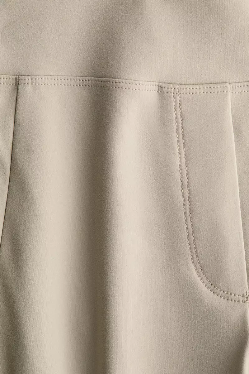 Four-way Stretch Flared Trousers