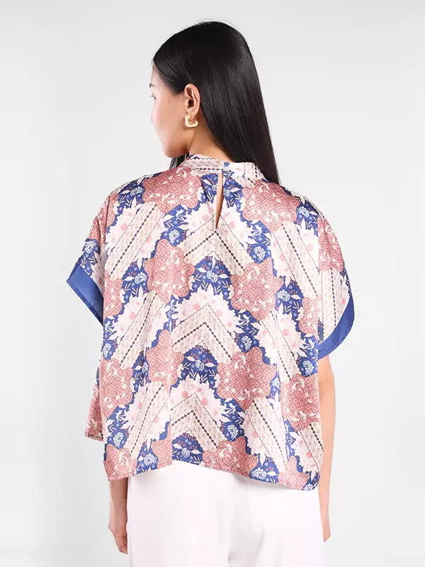 MINIMAL - Lova - Blouse Batik Bunga - Beige Colour Beige