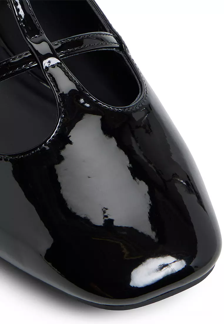 Eternelle Ballerina Flats