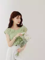 Gray green