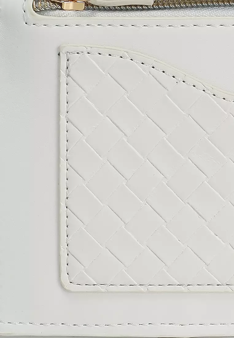 Mackennaa Weave Card Holder