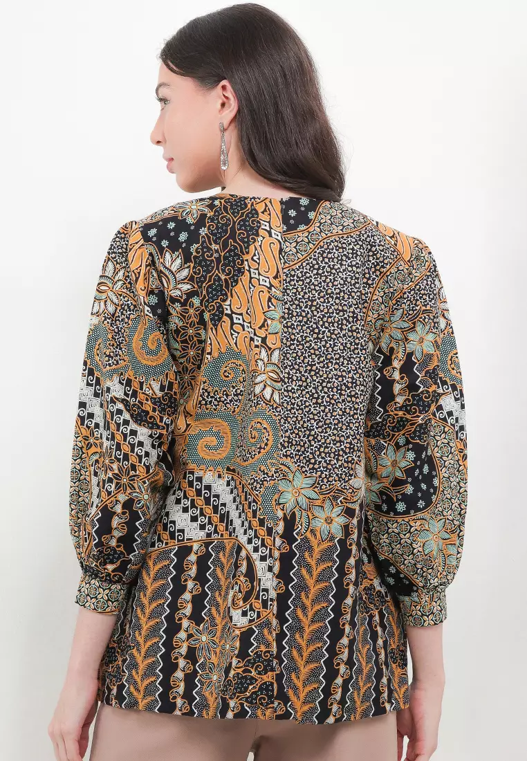 Davira Blouse Batik Katun Wanita