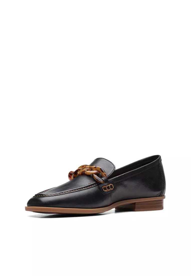 Clarks hotsell iris loafer