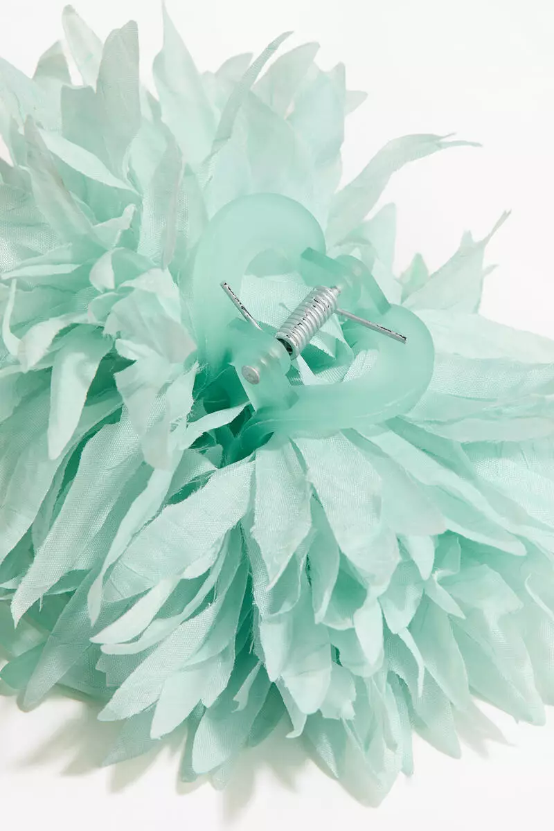 Flower-look hair claw