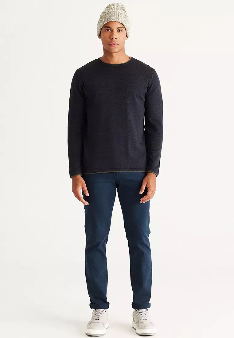 Knitwear Sweater with Piping Detail