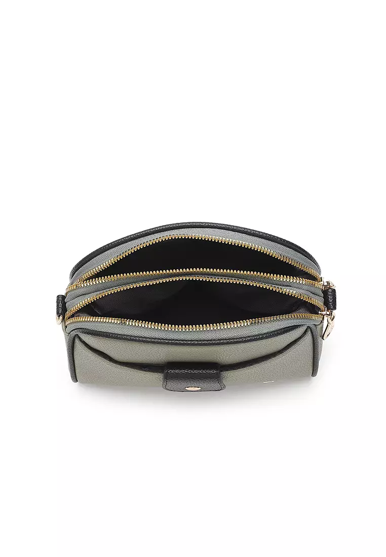Women's Sling Bag / Crossbody Bag - Green
