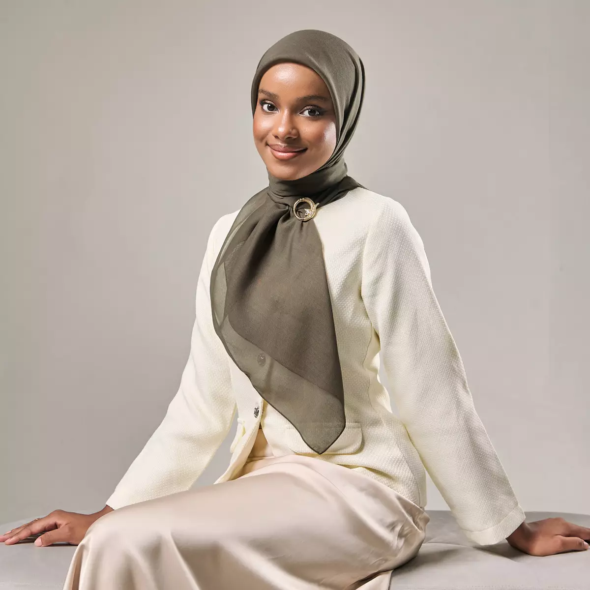 [New Collectio] ZM Zaskia Mecca - Hijab Paris Premium Parissa Seal | Bahan Adem, Fine Stitch, Mudah Dibentuk & Classy