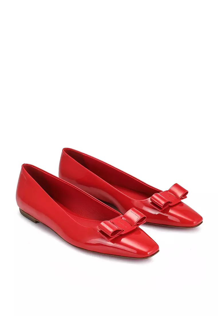 Buy Salvatore Ferragamo Anz Vara Fantasy Ballerina Flats ik 2024