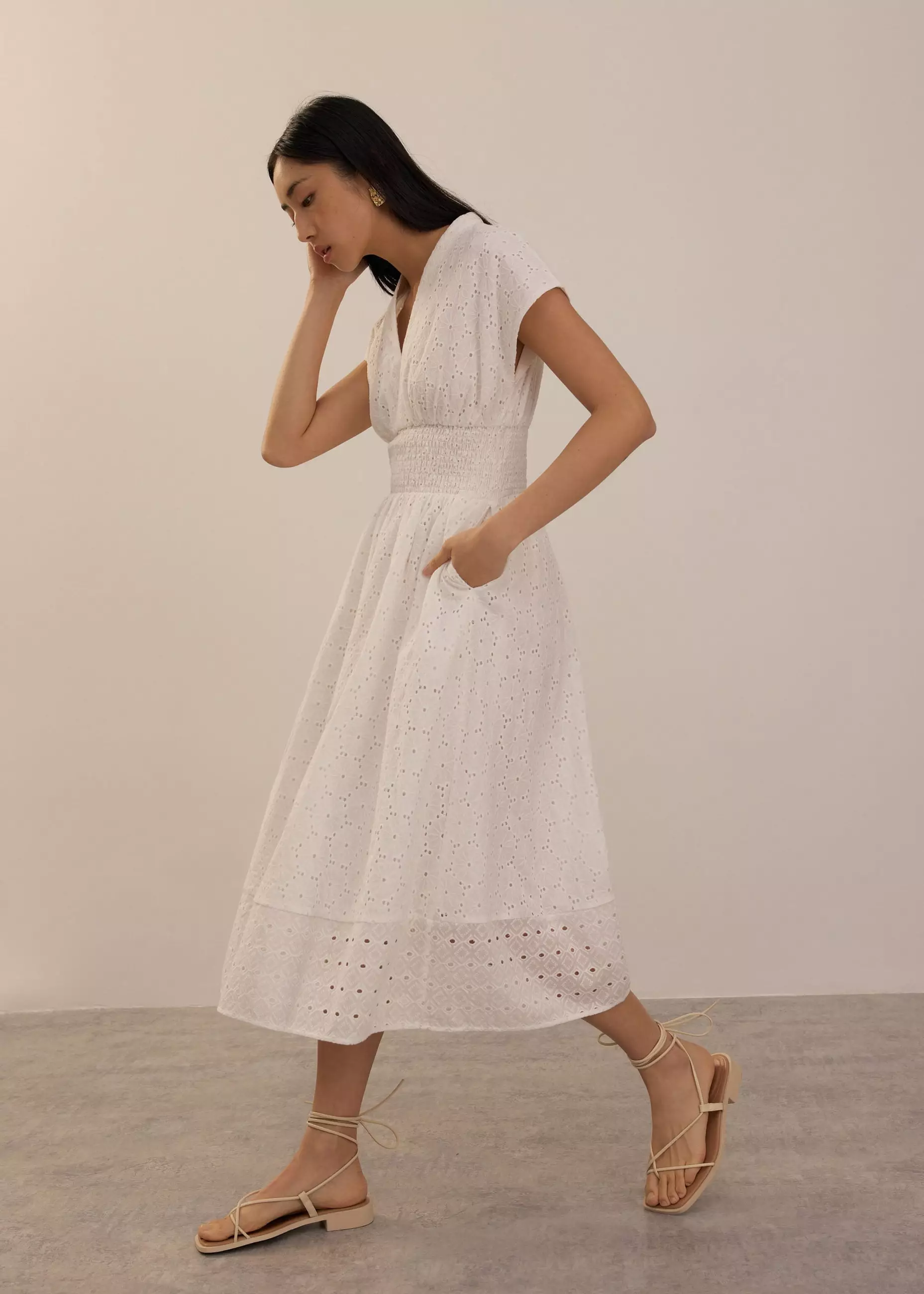 Dress Wanita - Broderie Fit & Flare Midi Dress