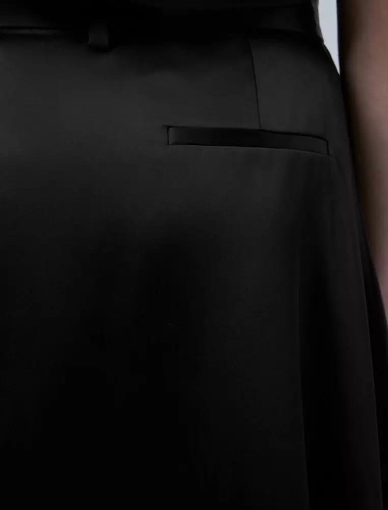 时尚潮流超长款腰裙