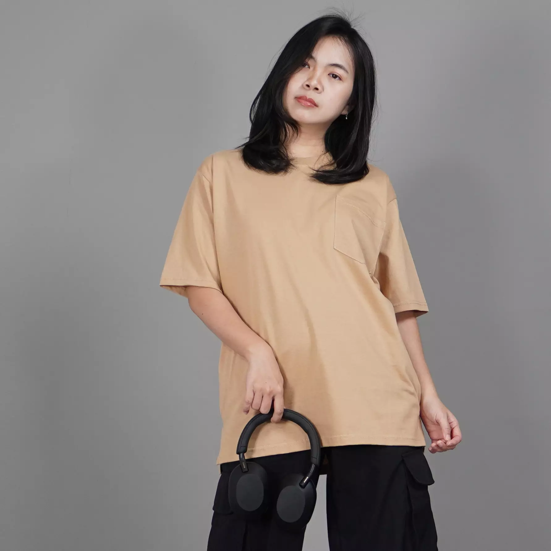  DANIELA Kaos Wanita Polos Kaos Katun Cotton T-Shirt Wanita - LATTE