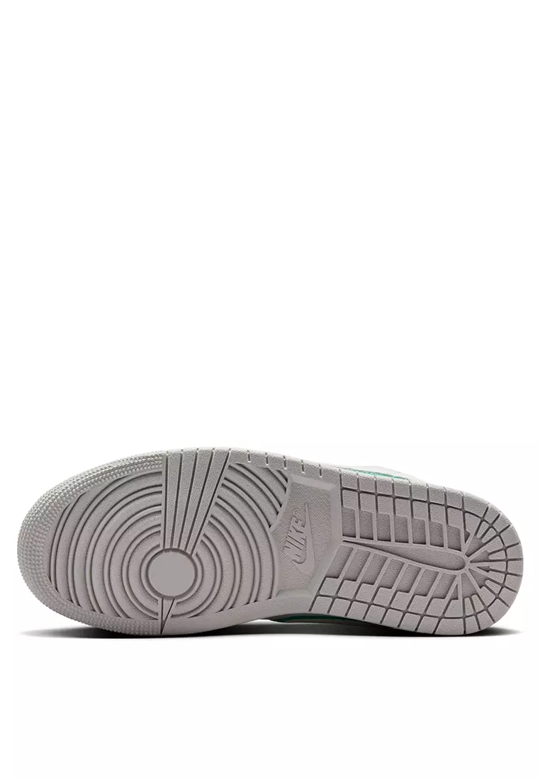 Air Jordan 1 Low SE Shoes