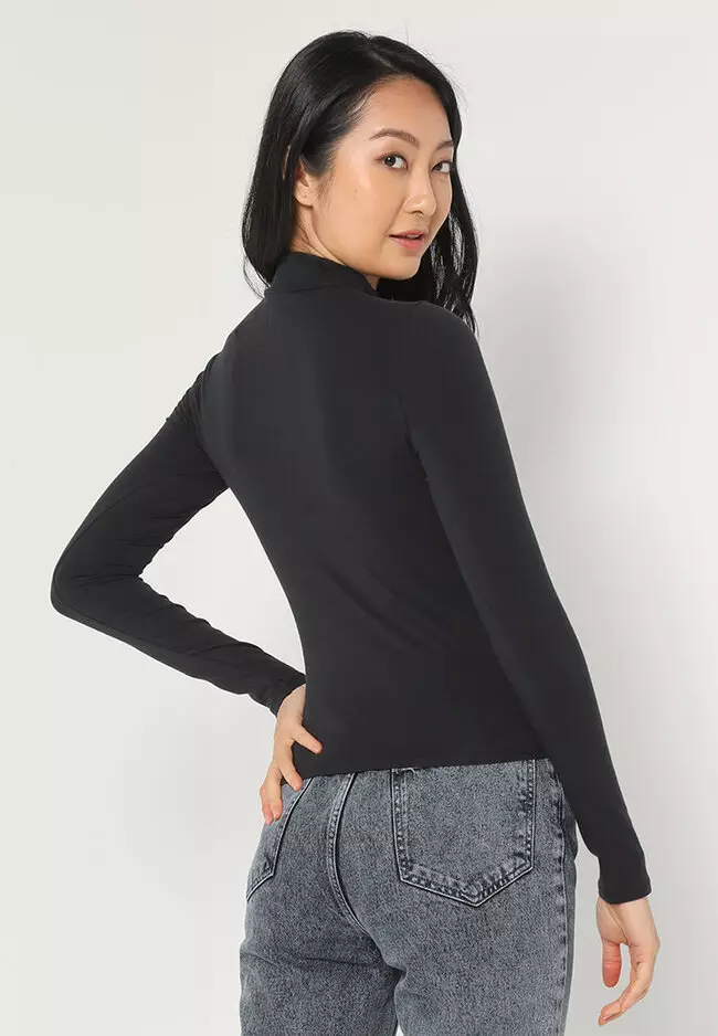 Hollister turtleneck top store