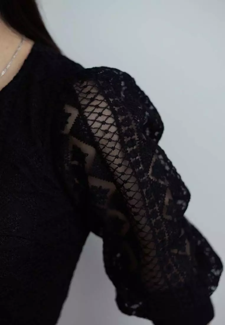 COTTON BLEND JUMPSUIT WITH LACE DETAILS