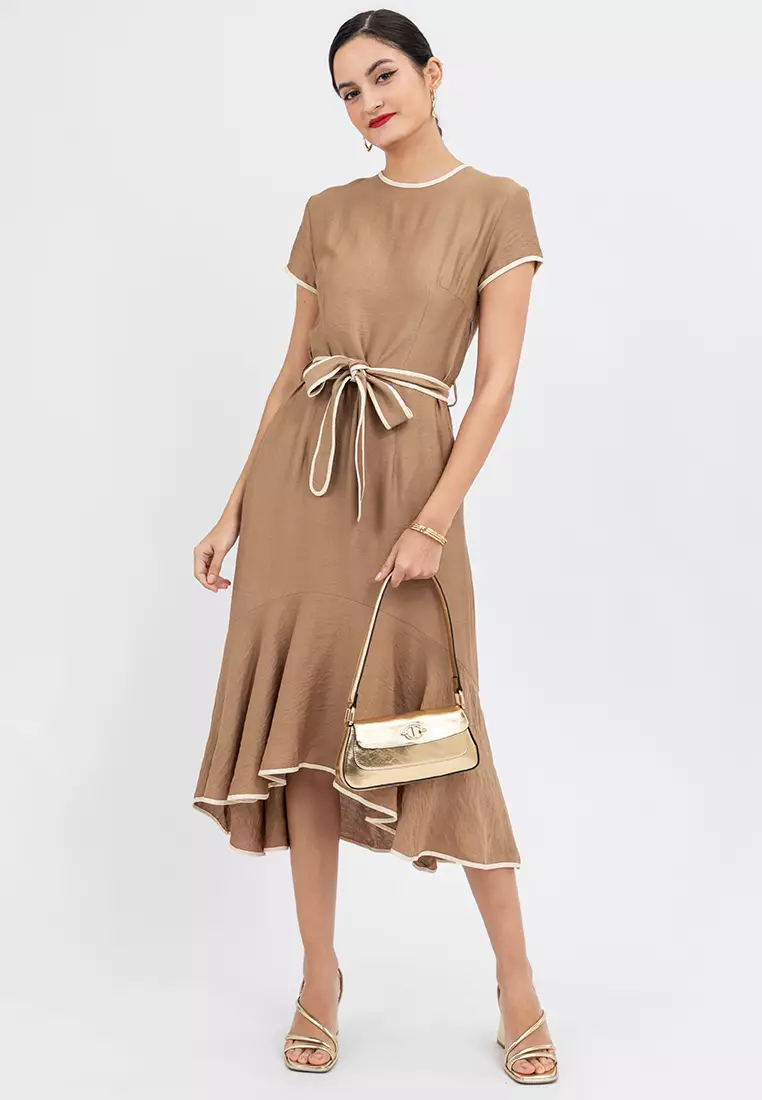 DELINYA Outlined Trumpet Dress
