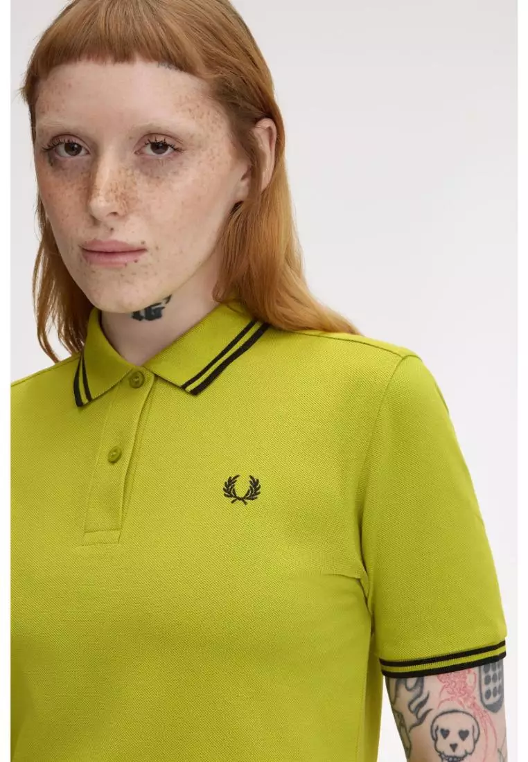 Fred Perry G3600 Twin Tipped Fred Perry Shirt (Tennis Ball Yellow / Metallic Black)