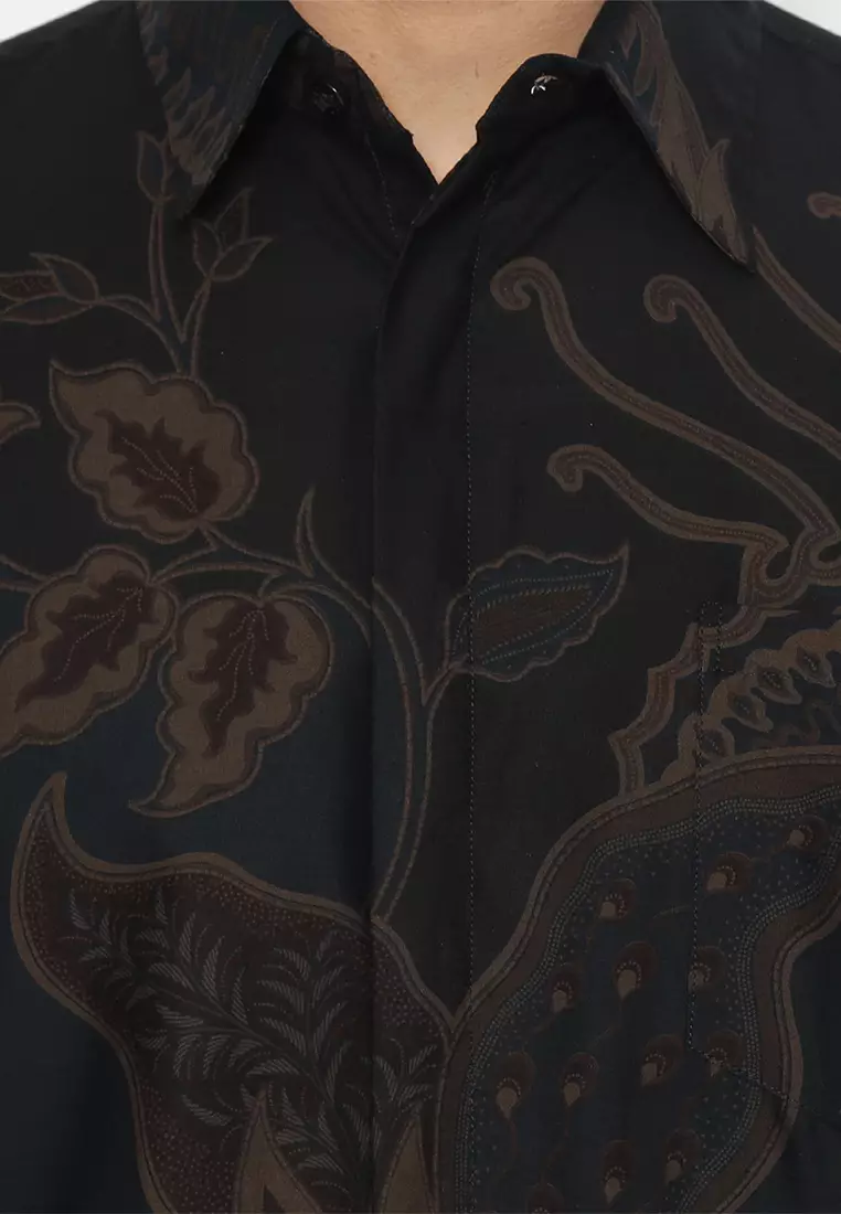 Kemeja Batik Pria Slimfit Senapati Lengan Pendek - Black