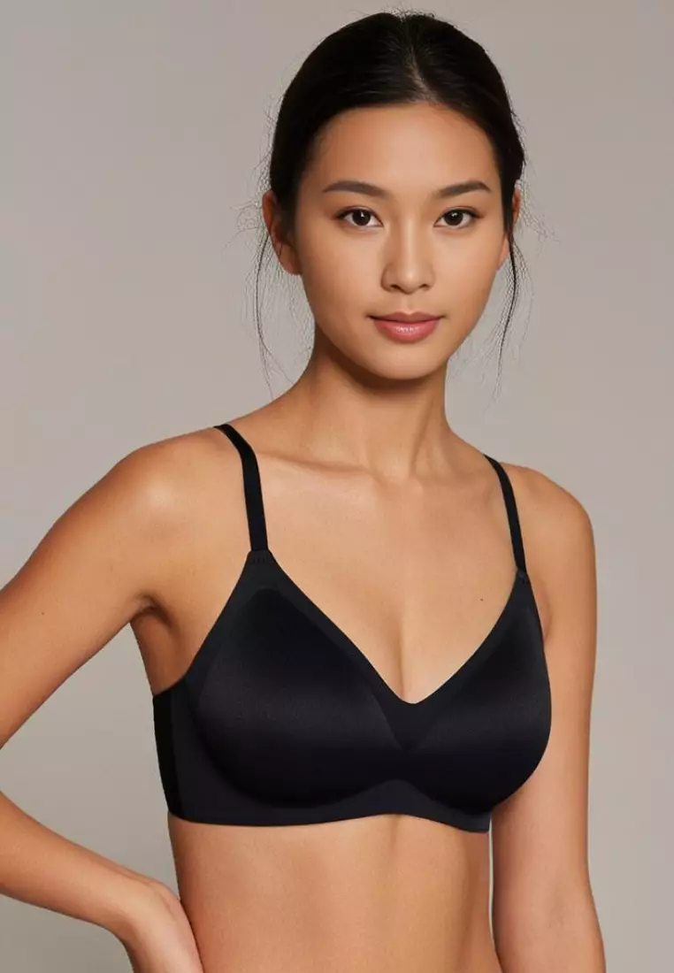 Nadia Seamless Wireless Bra in Black