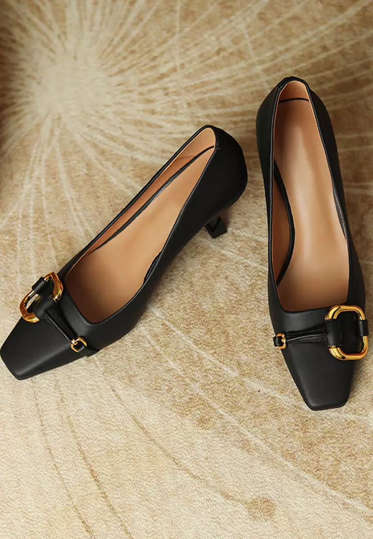 Pump shoes fashion hotsell