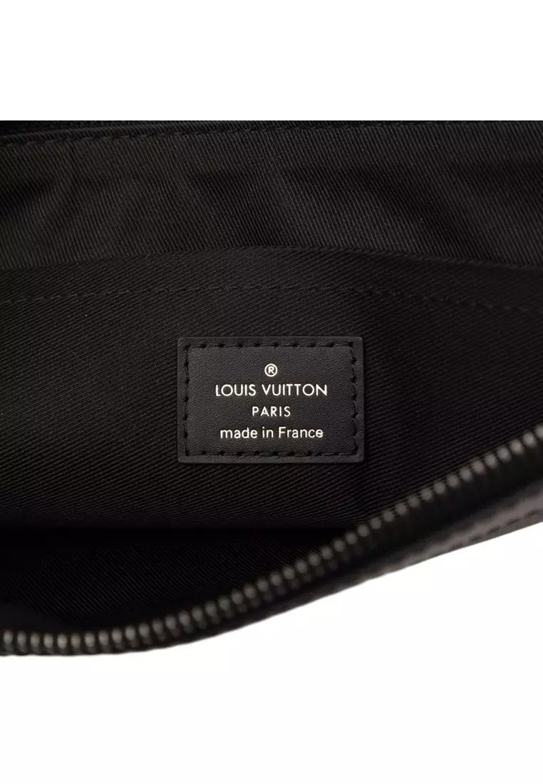 Pre-Loved Louis Vuitton Monogram Eclipse Discovery Pochette Gm