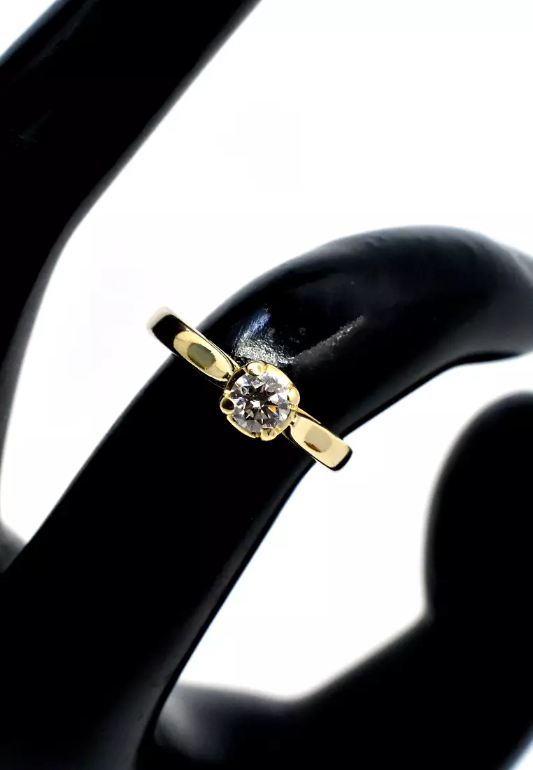 14K Italian Made Yellow Gold Lady Ring with Diamonds