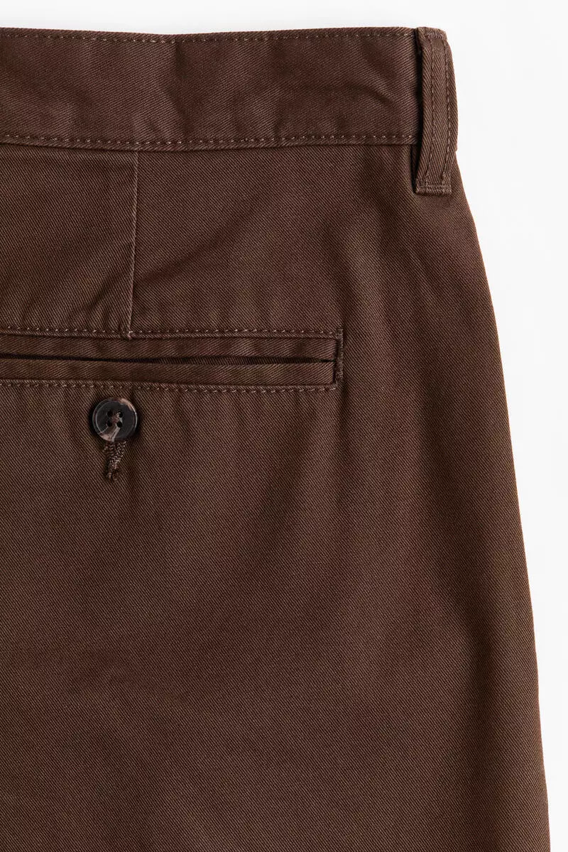 Relaxed Fit Cotton twill chinos