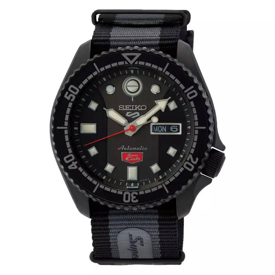 Seiko SRPJ75K1 Hitam Nylon Hitam Abu Cowok
