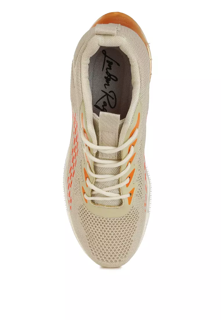 橘色厚實防滑 Flyknit 運動鞋