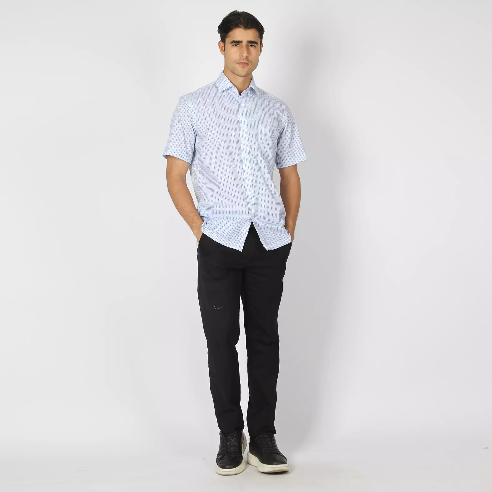 Kemeja Pria Lengan Pendek Ethan White Print Alfie Laveu