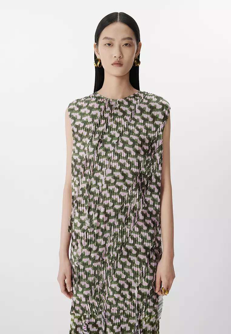 Pleated sleeveless dress