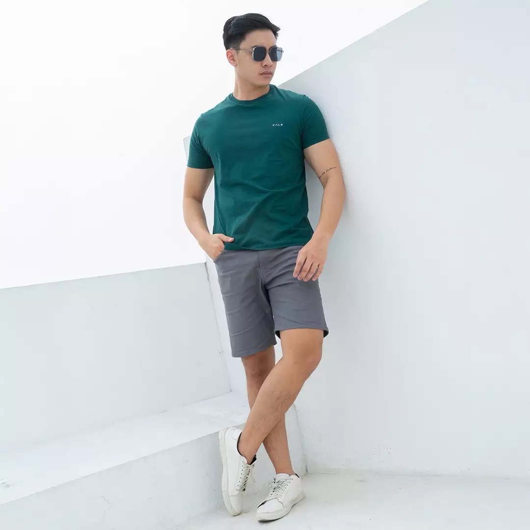 Kale Arion Bottle Green / T-Shirt Pria Lengan Pendek / Unisex