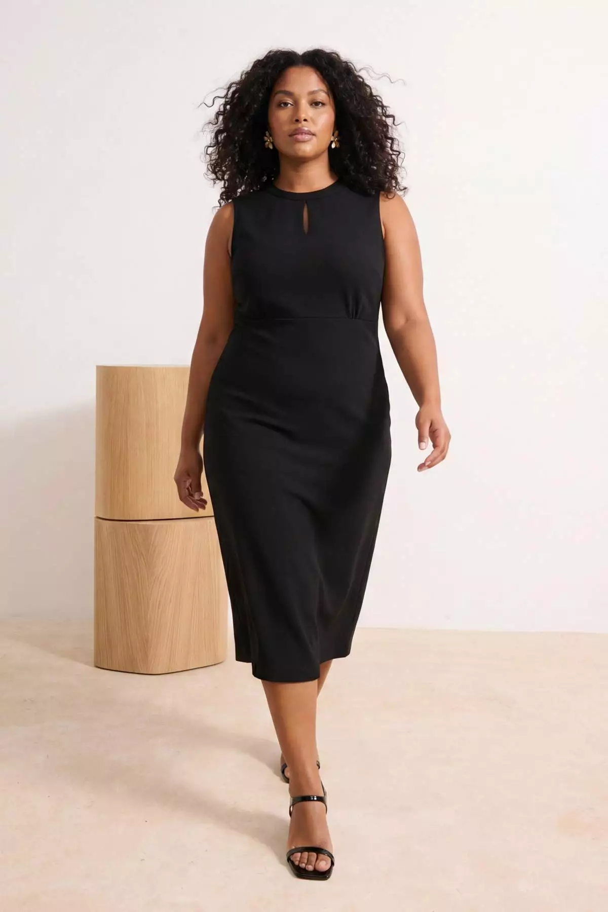 pencil cut dress for chubby Pinup Fashion Plus Size Black Dress Funeral Church Work Semi Formal Wedding  Guest Cocktail Business Short Sleeve Elegant Party Dresses at Amazon  Women's Clothing store