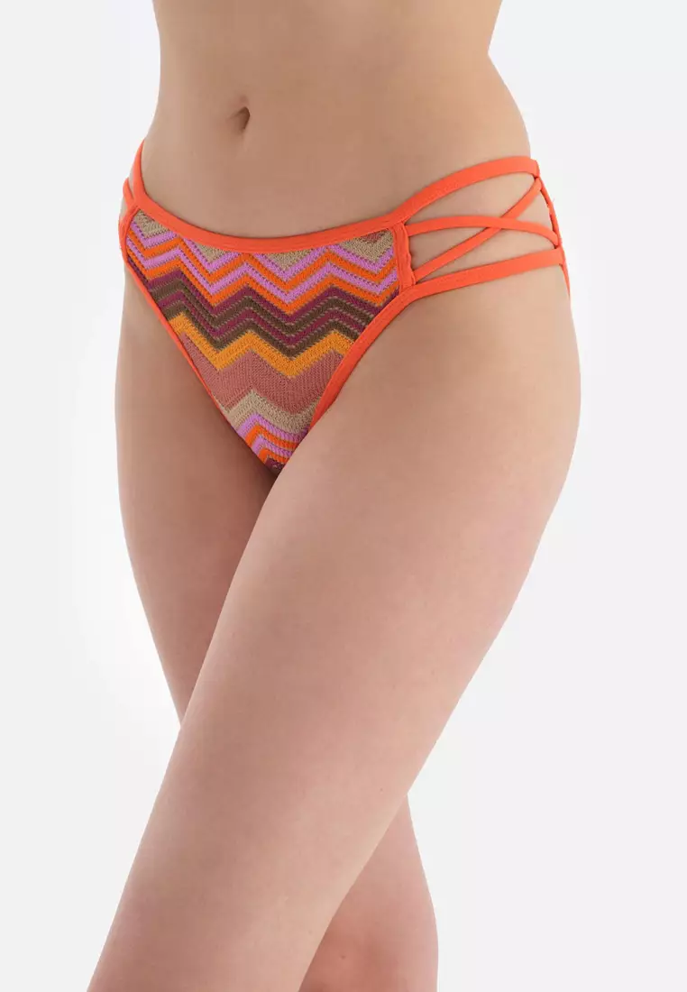 WOMENS SWIMWEAR, DESIGN BIKiINI BOTTOM