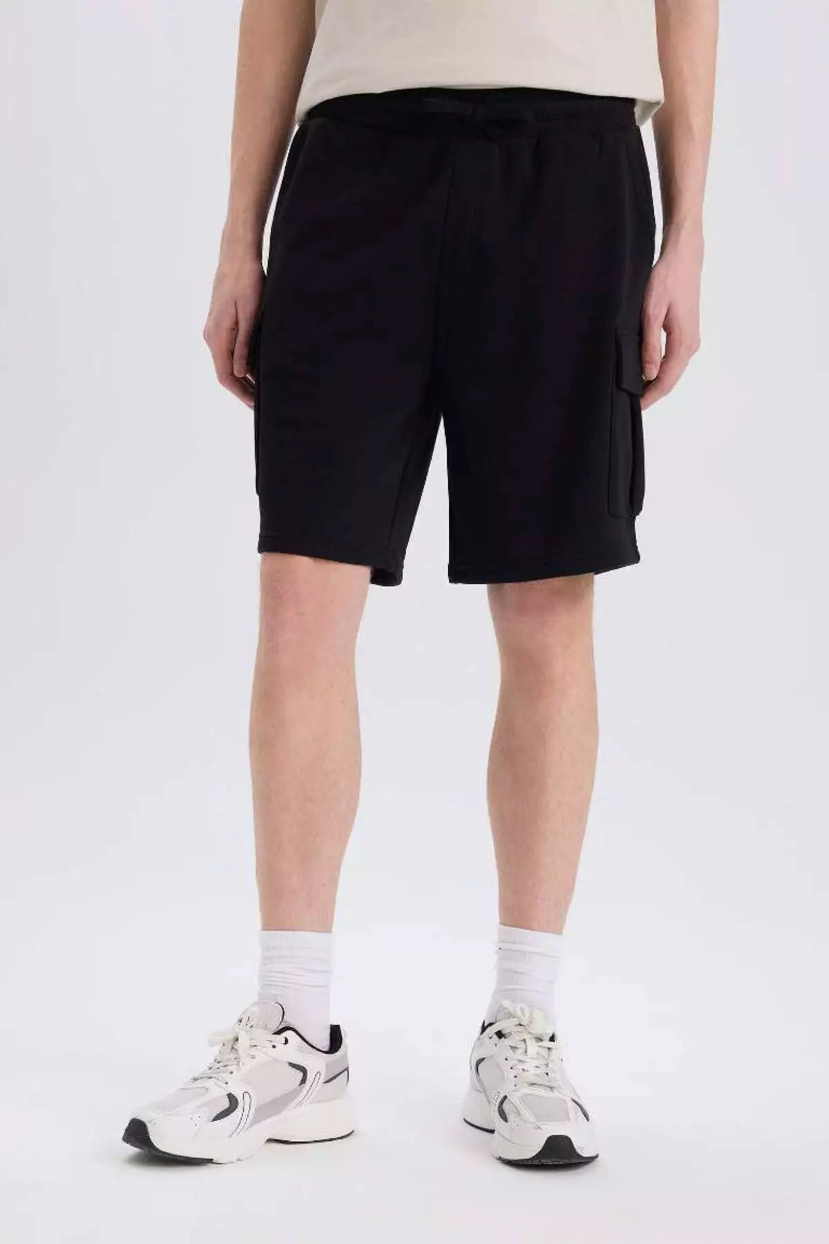 Regular Fit Waist Lace up Cargo Pocket Shorts D9494Ax25Sm