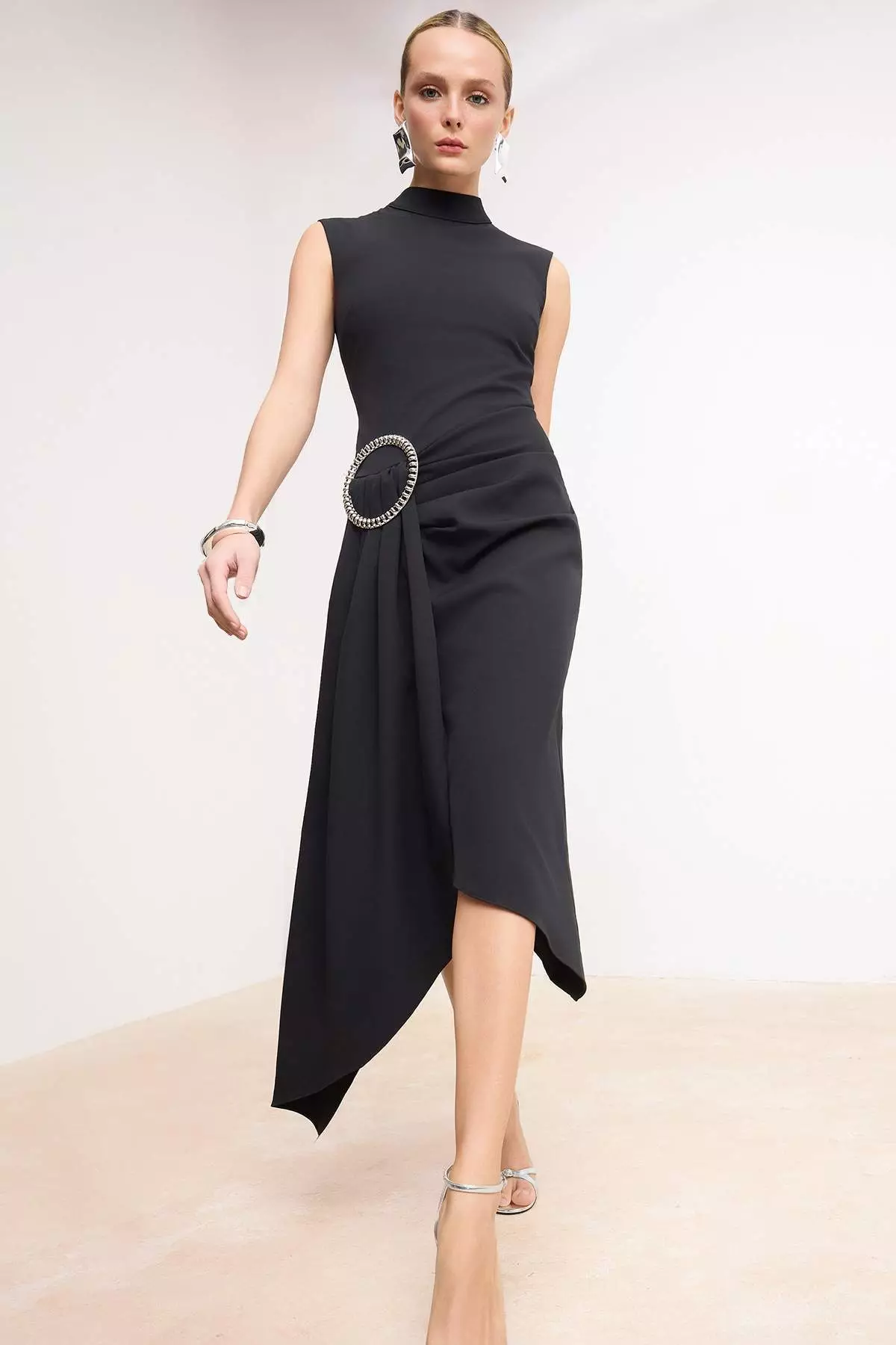 Black Accessory Detailed Woven Midi Dress Tprss26El66