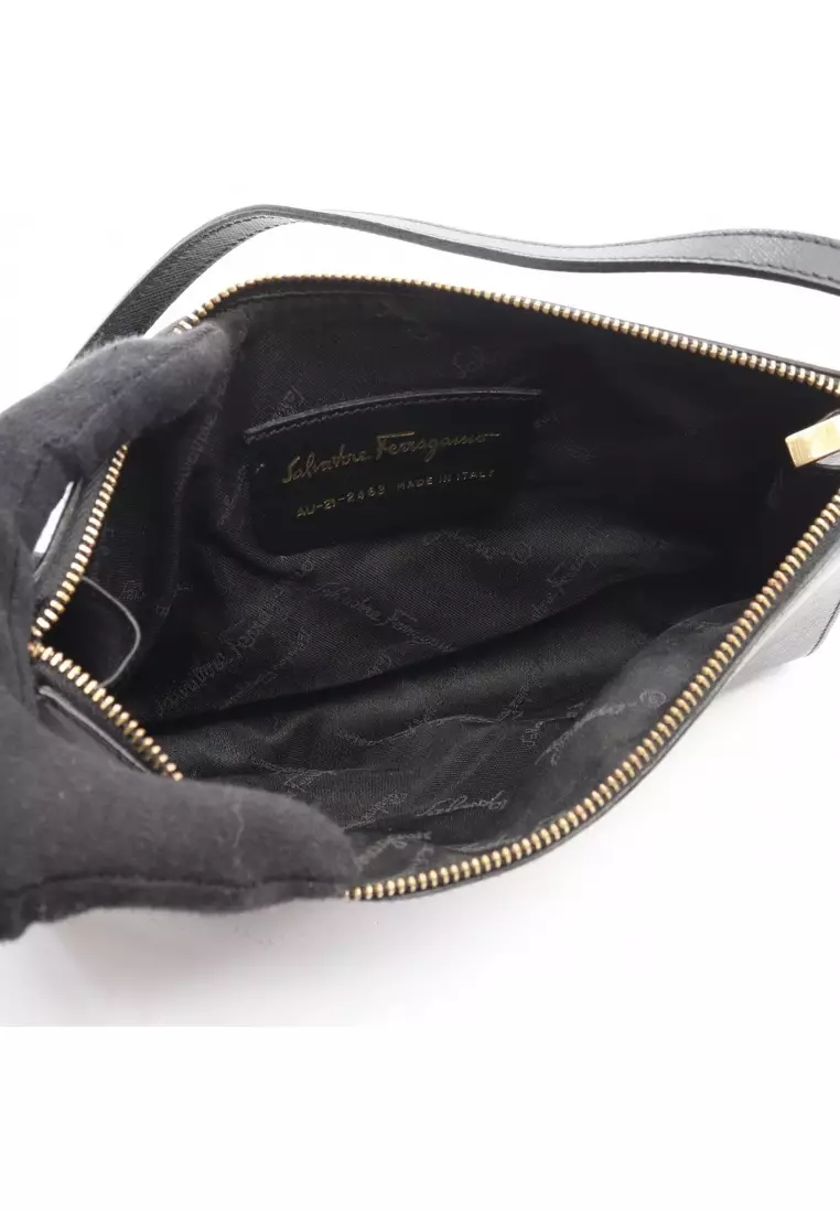 Pre-Loved Salvatore Ferragamo Gancini one shoulder bag leather black
