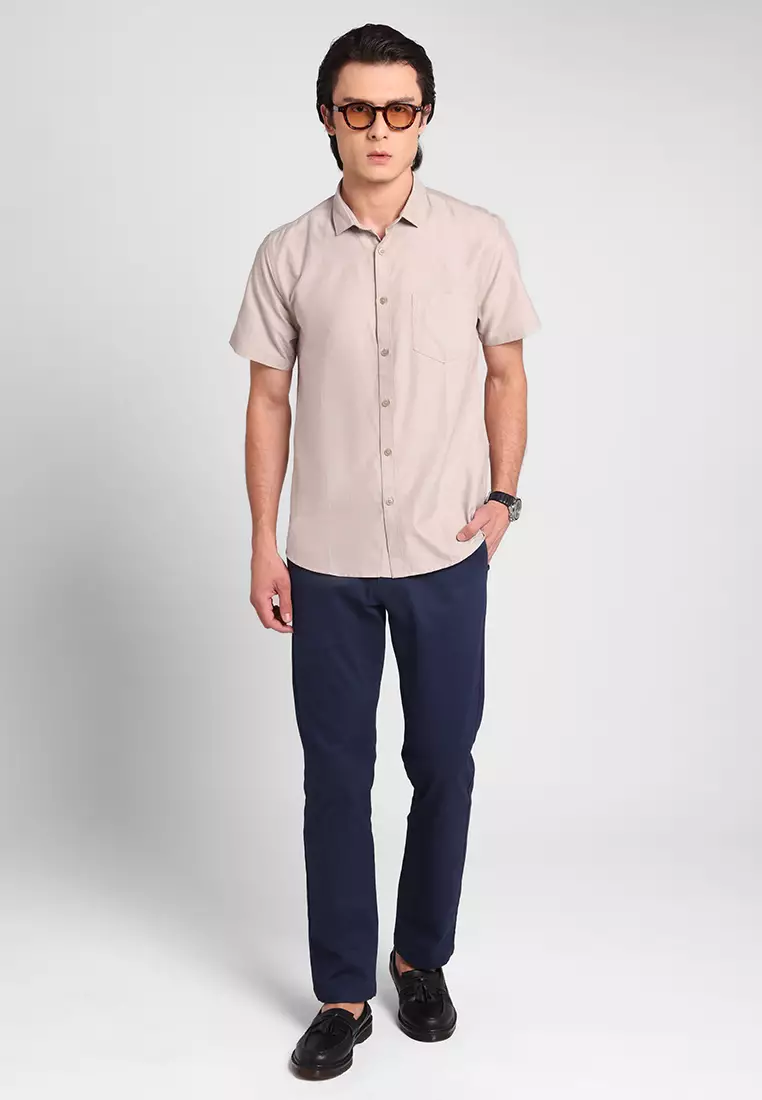 Manzone Kemeja Lengan Pendek Pria Slim Fit Kobe - Beige