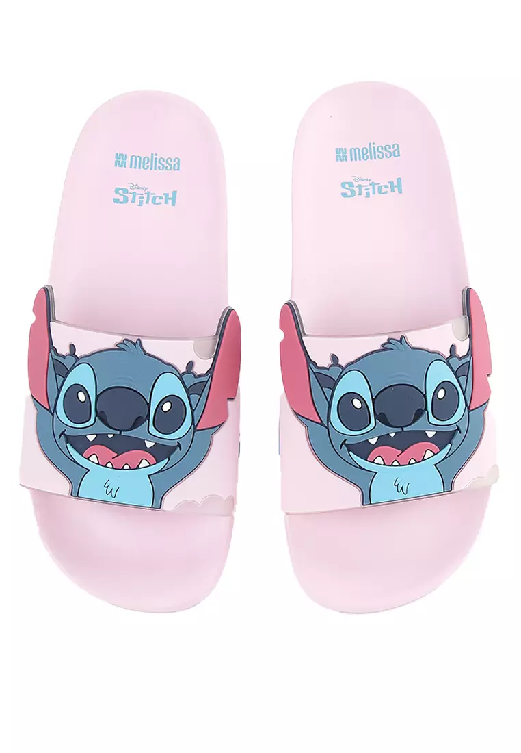 Flowing Slide + Stitch Ad