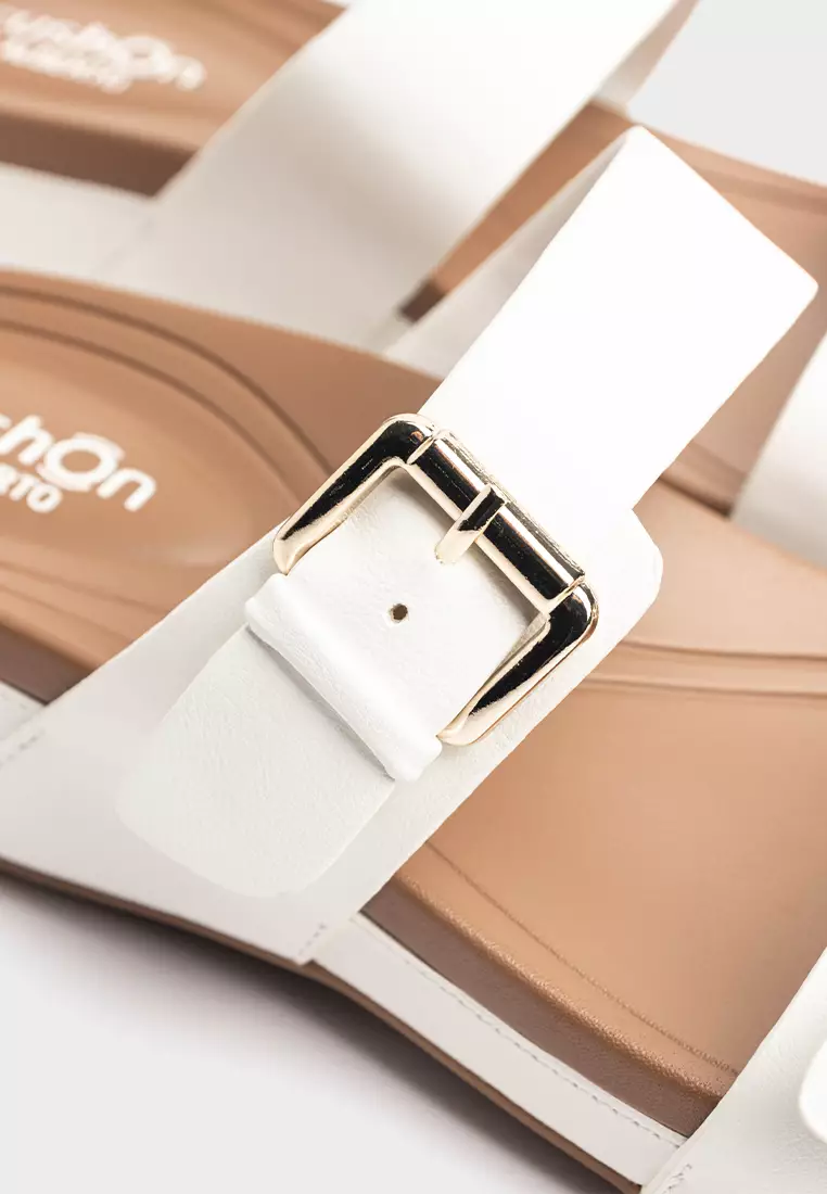 cushOn Women's Charlotte Platform Sandals