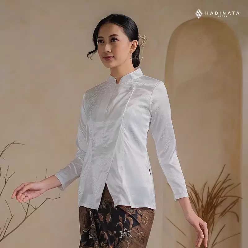 Hadinata Batik Wanita Kebaya Charita White
