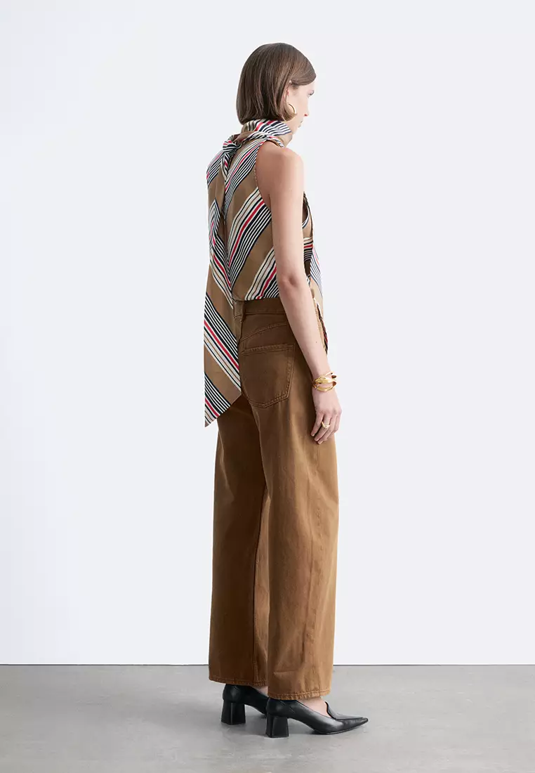 桶形褲腳牛仔褲