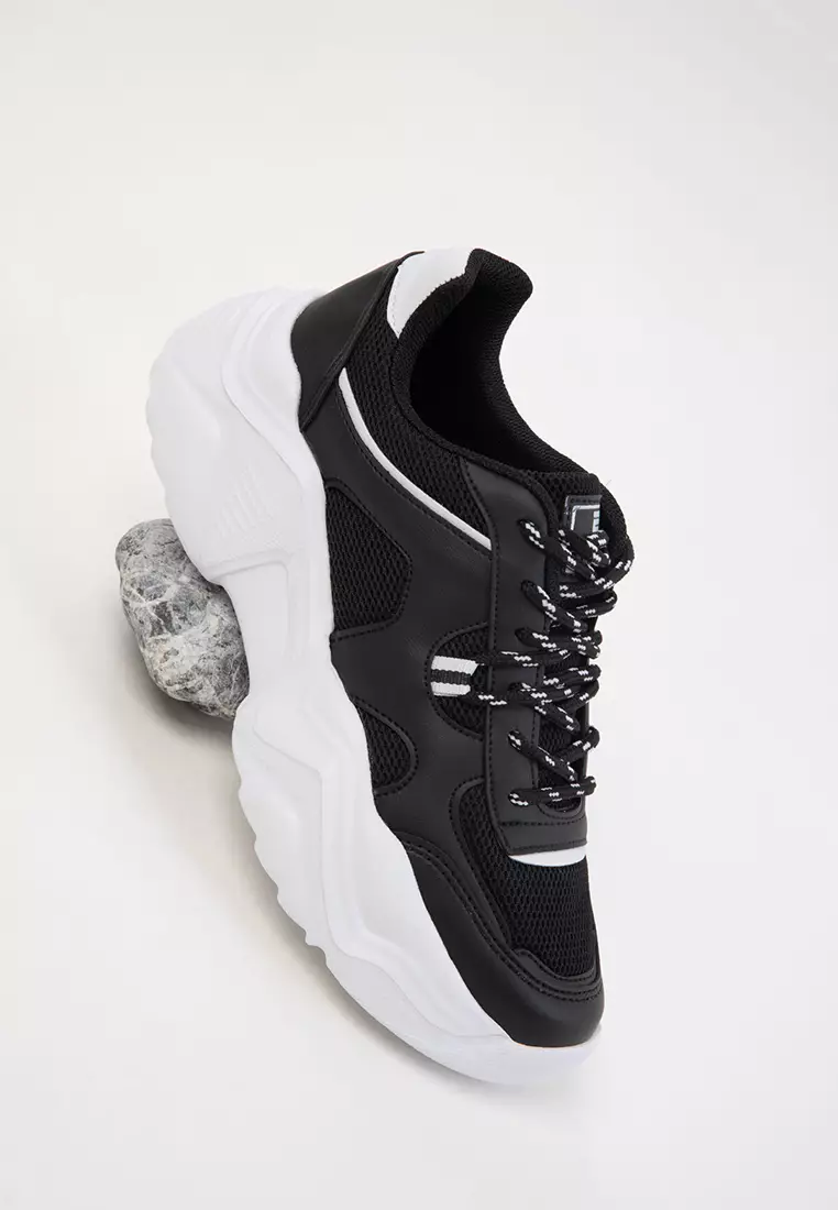 Black-White Women's Sneaker 20574