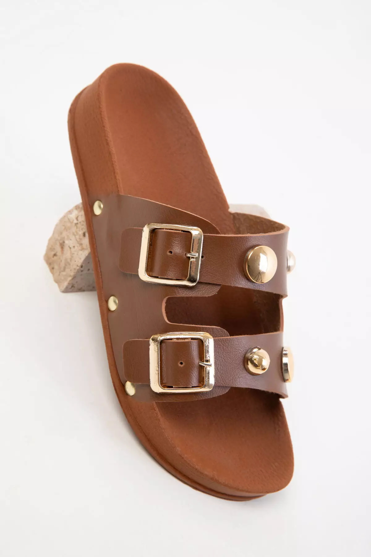 20490 Women's Tan Slippers