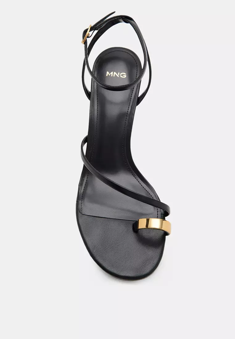 Heeled Sandals with Crossed Straps